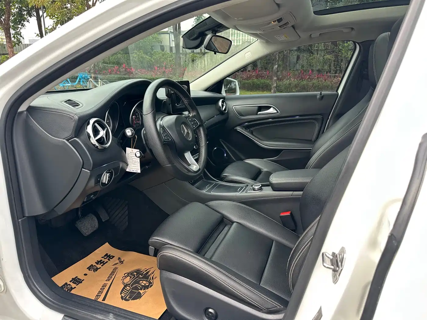 Mercedes-Benz GLA 2018 GLA 200 Fashion фото 7