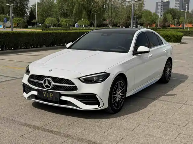 MERCEDES-BENZ CLASS C 2023