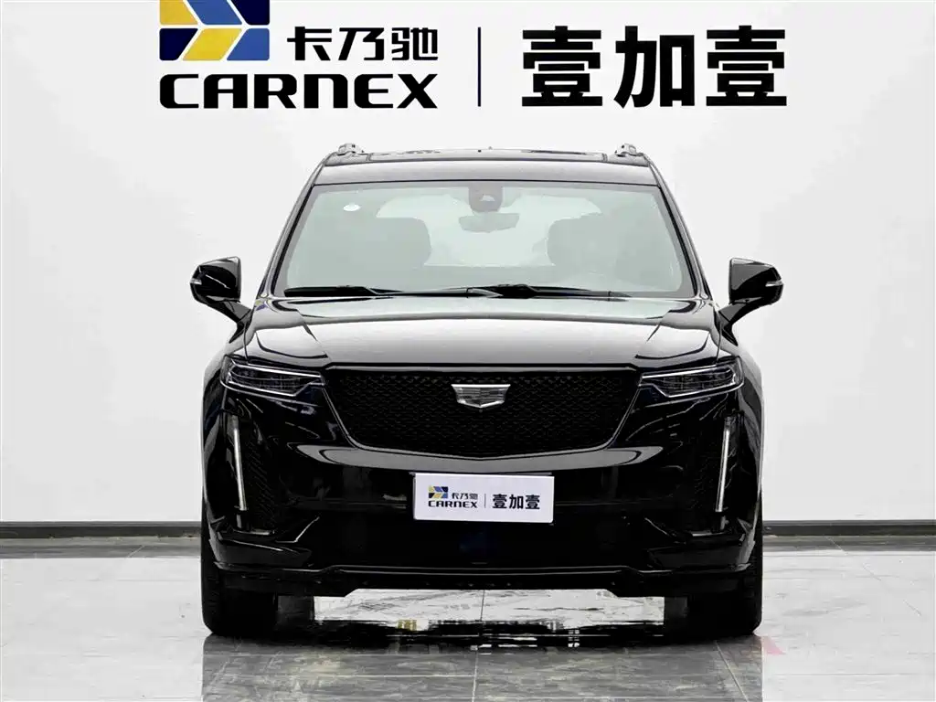 CADILLAC XT6