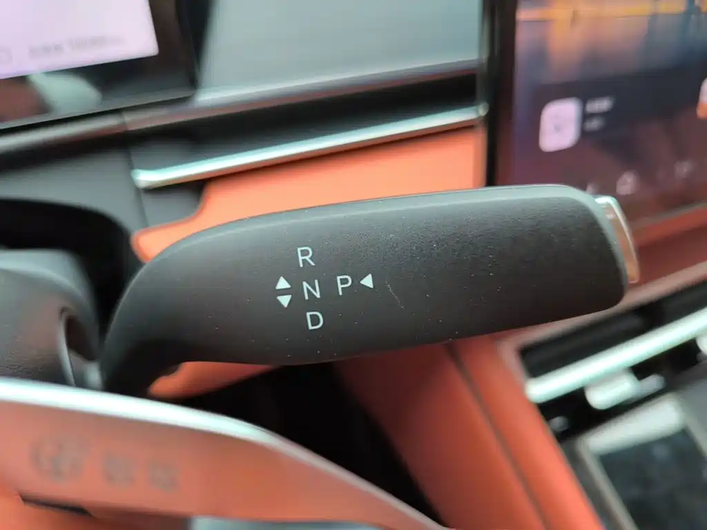 BYD Tang L 2025 2025 DM 175KM Drone Player Edition