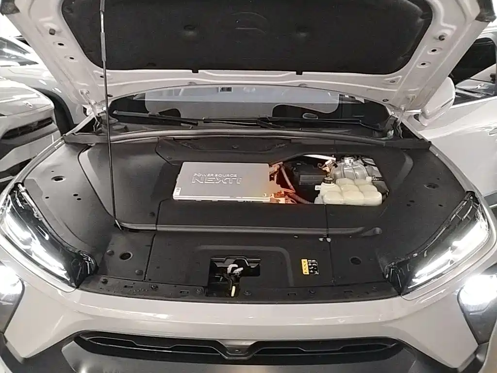 Photo 20 - NIO EC6