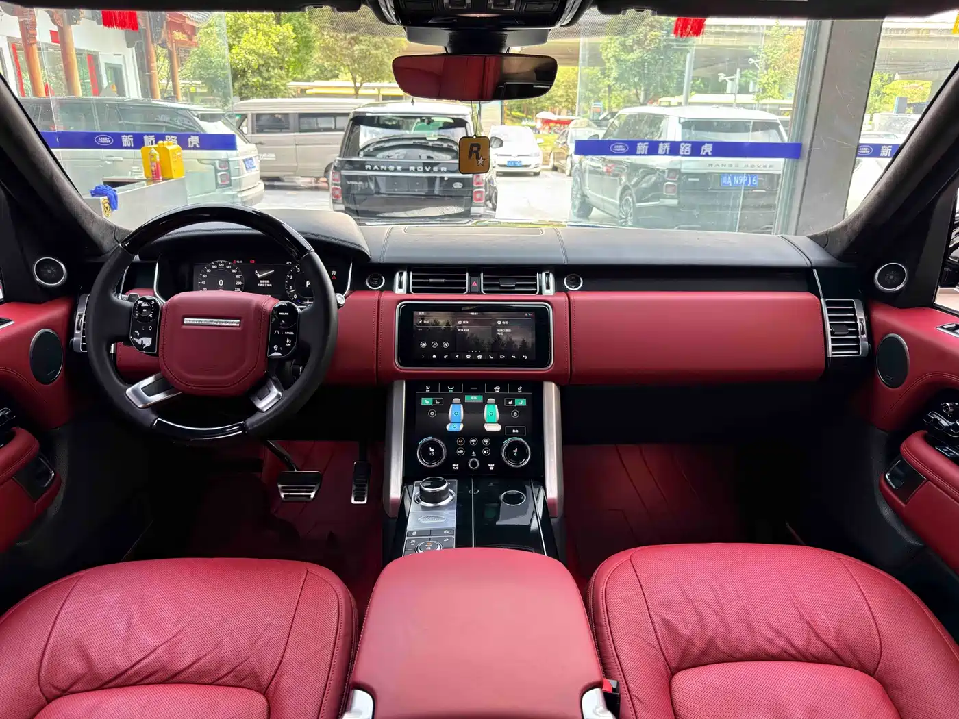 Land Rover Range Rover 2022 2022 3.0 L6 400PS Prestige Genesis Extended Edition