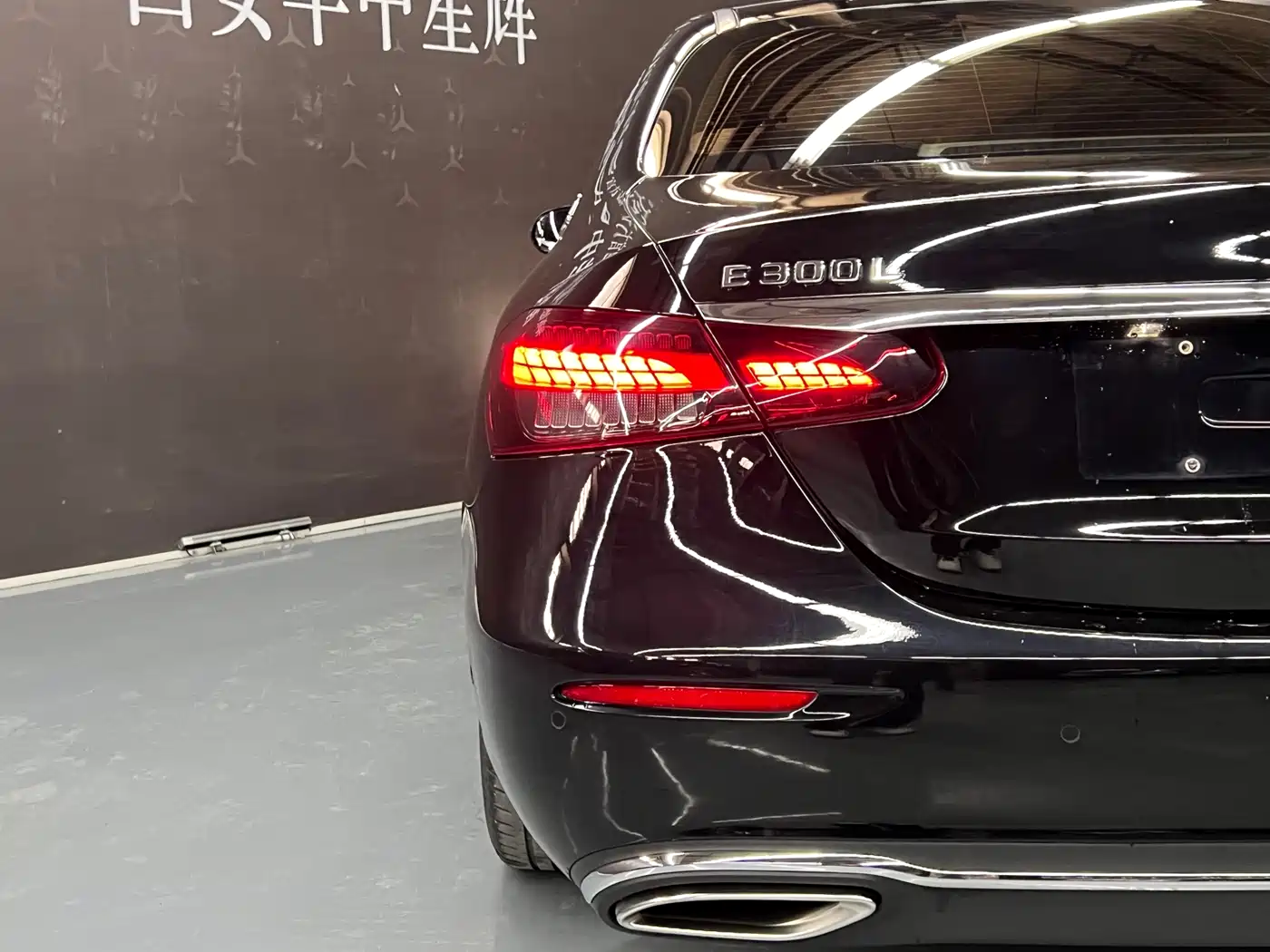 Mercedes-Benz E-Class 2023 E 260 L фото 9