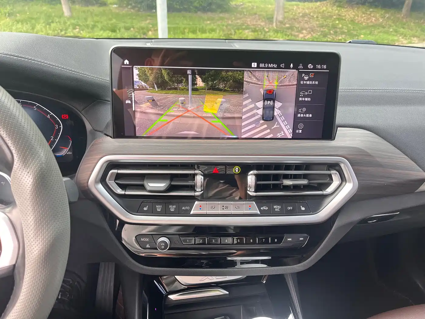 BMW X3 2022 xDrive30i Leading M Night Package фото 5
