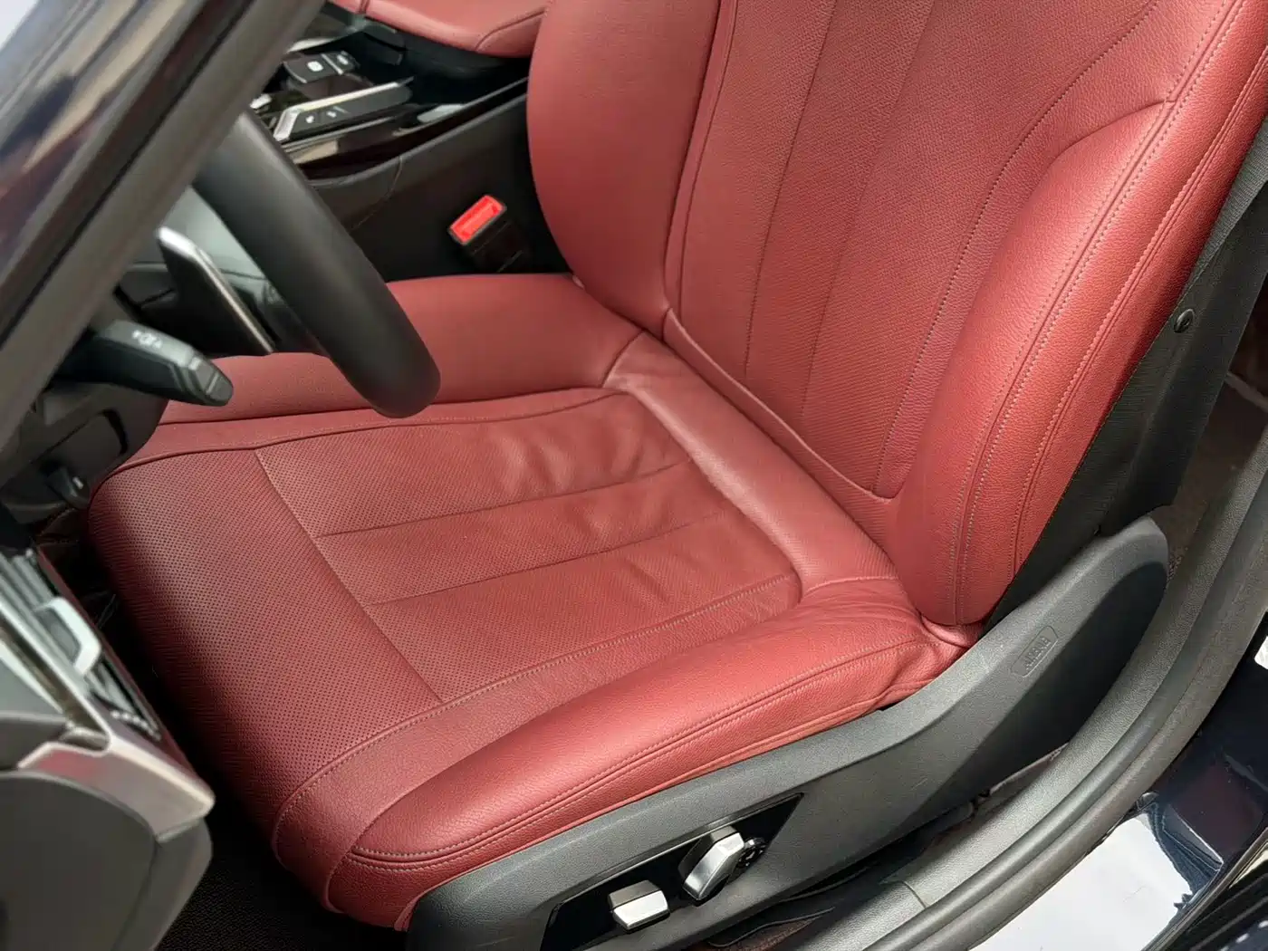 BMW 5 Series 2018 530Li Premium M Sport Package фото 10