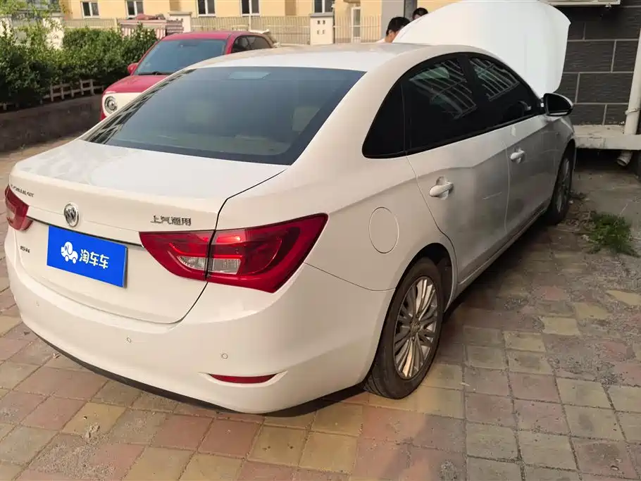 Buick Excelle 2017 15N Automatic Elite фото 3