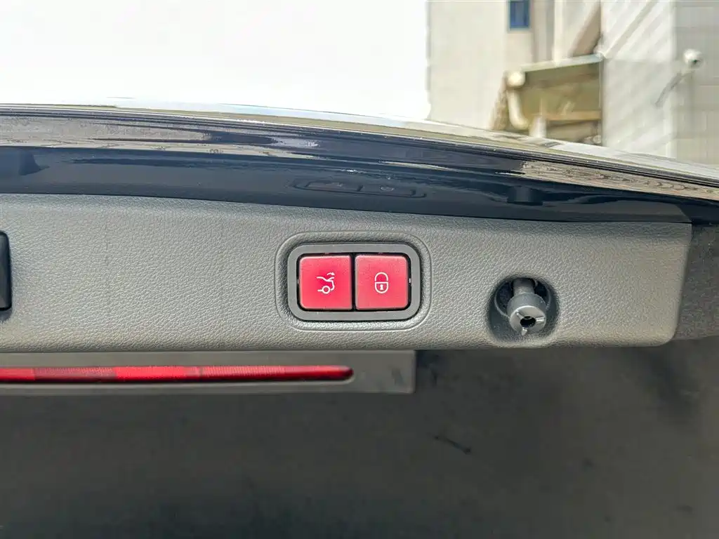 Mercedes-Benz E-Class 2019 E 300 L Sport Luxury фото 30