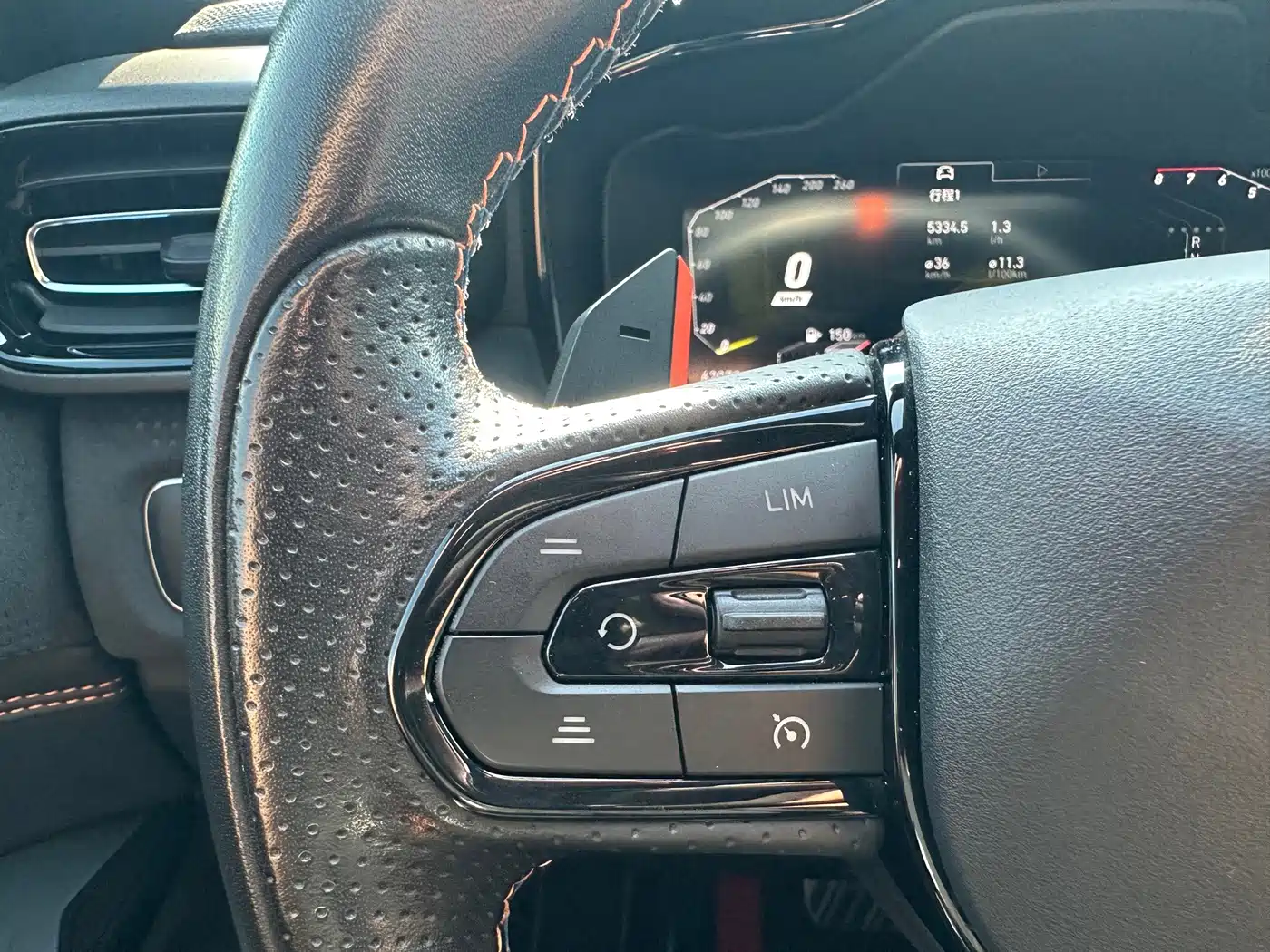Lynk & Co 02 Hatchback 2022 2021 2.0TD Halo Driving Control Package Edition