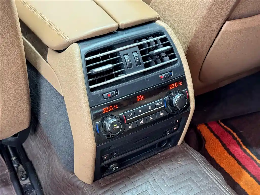 BMW 7 Series 2013 Model 760Li фото 13