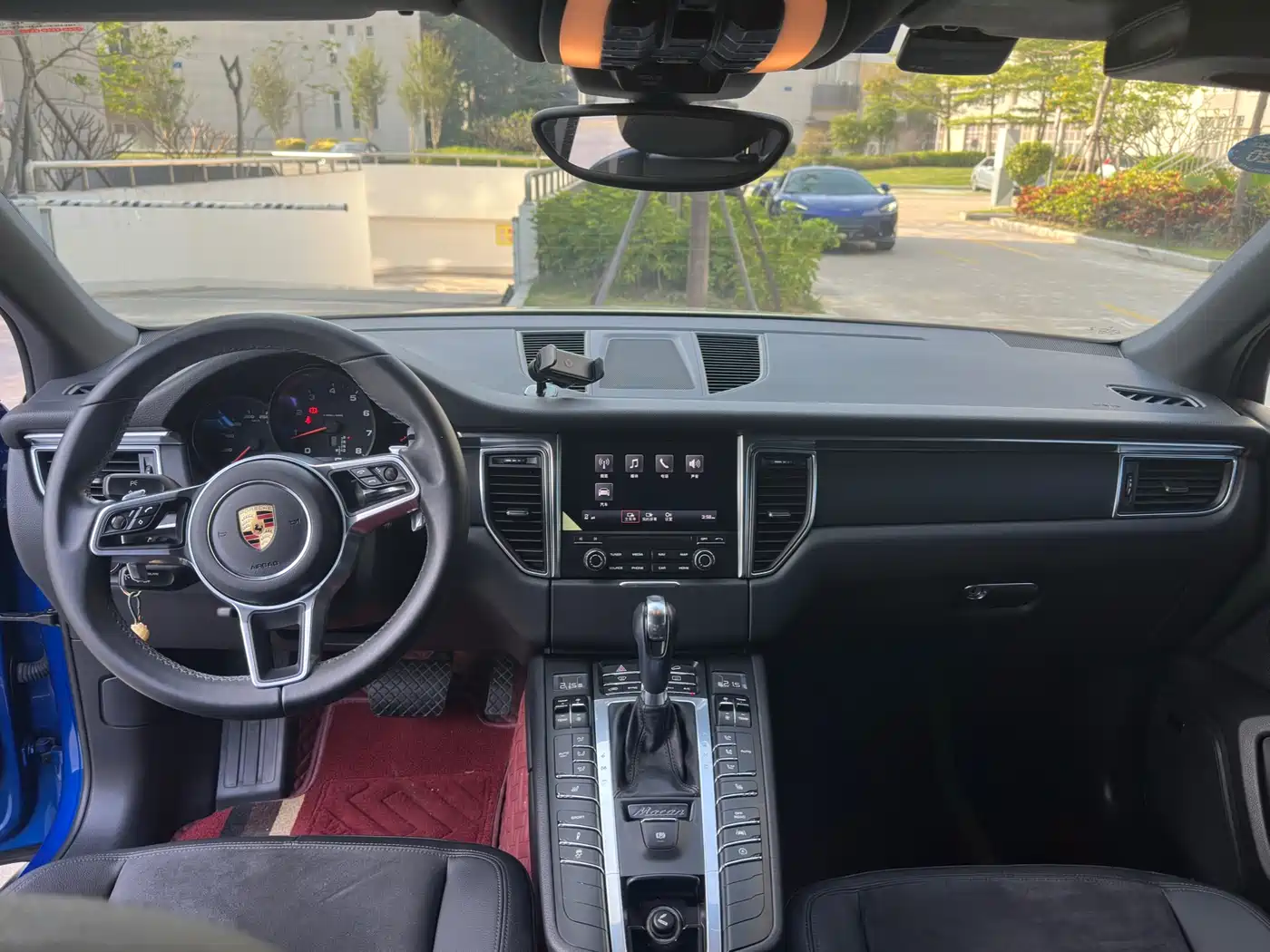 Porsche Macan 2016 Macan 2.0T фото 13