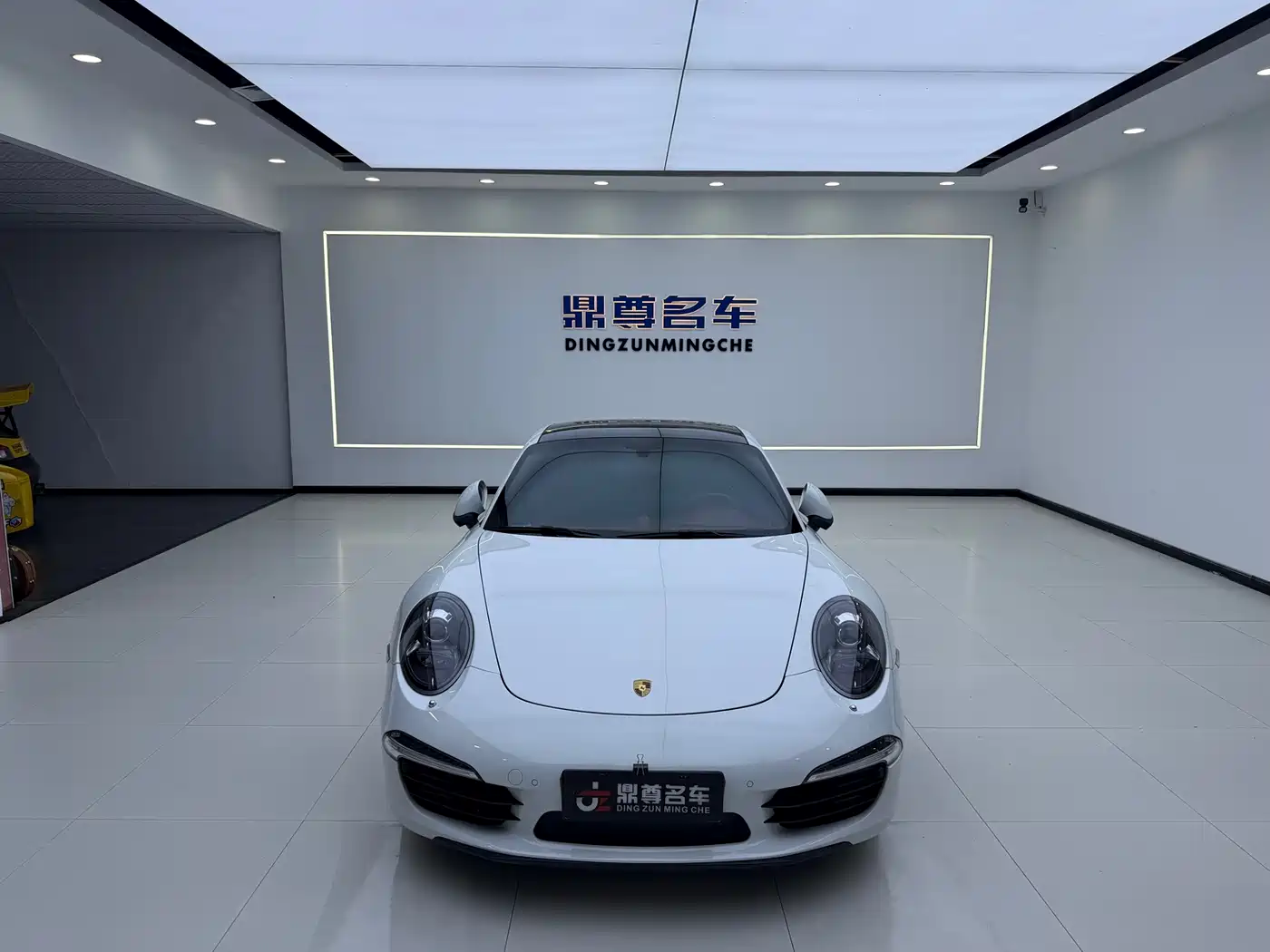 Porsche 911 2012 Carrera 3.4L фото 2