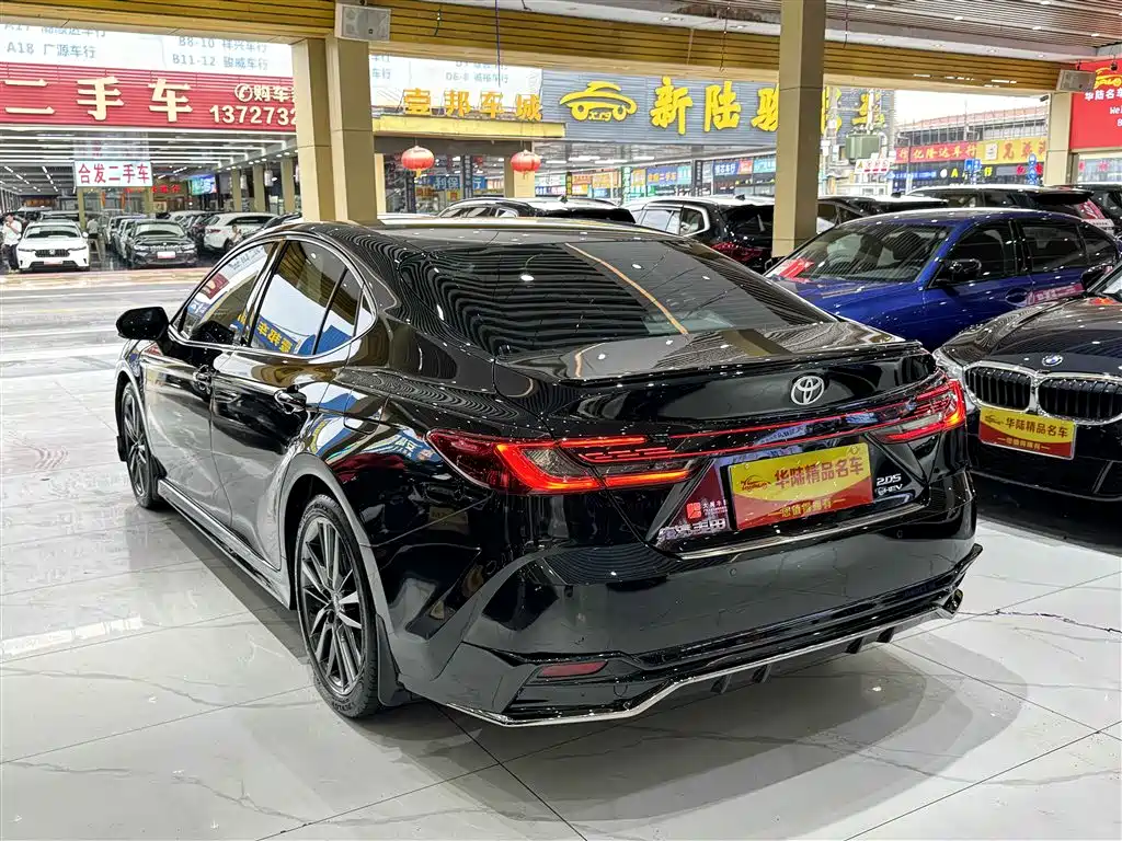 Toyota Camry 2024 Model Dual Hybrid 2.0HXS Sport Plus Edition фото 16