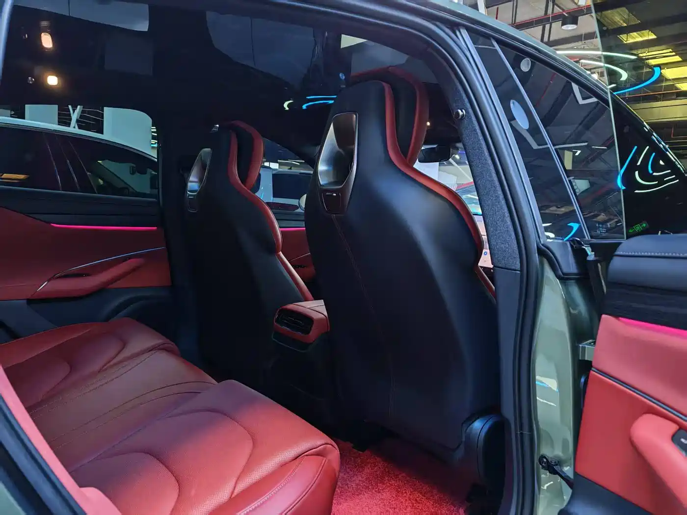 XIAOMI CAR XIAOMI SU7