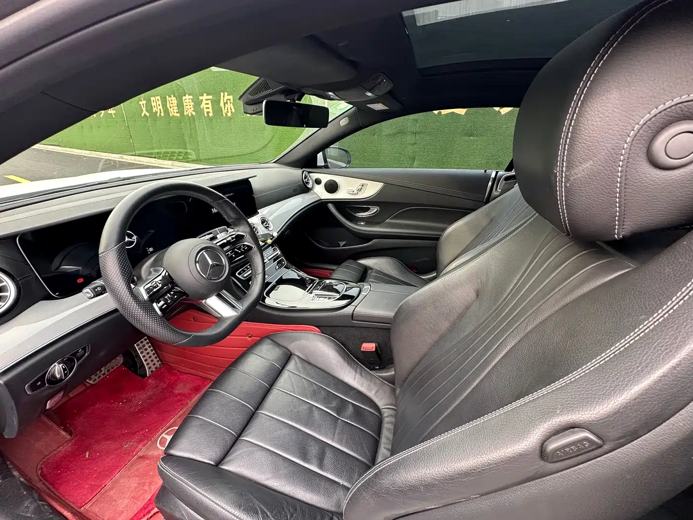 MERCEDES-BENZ E CLASS