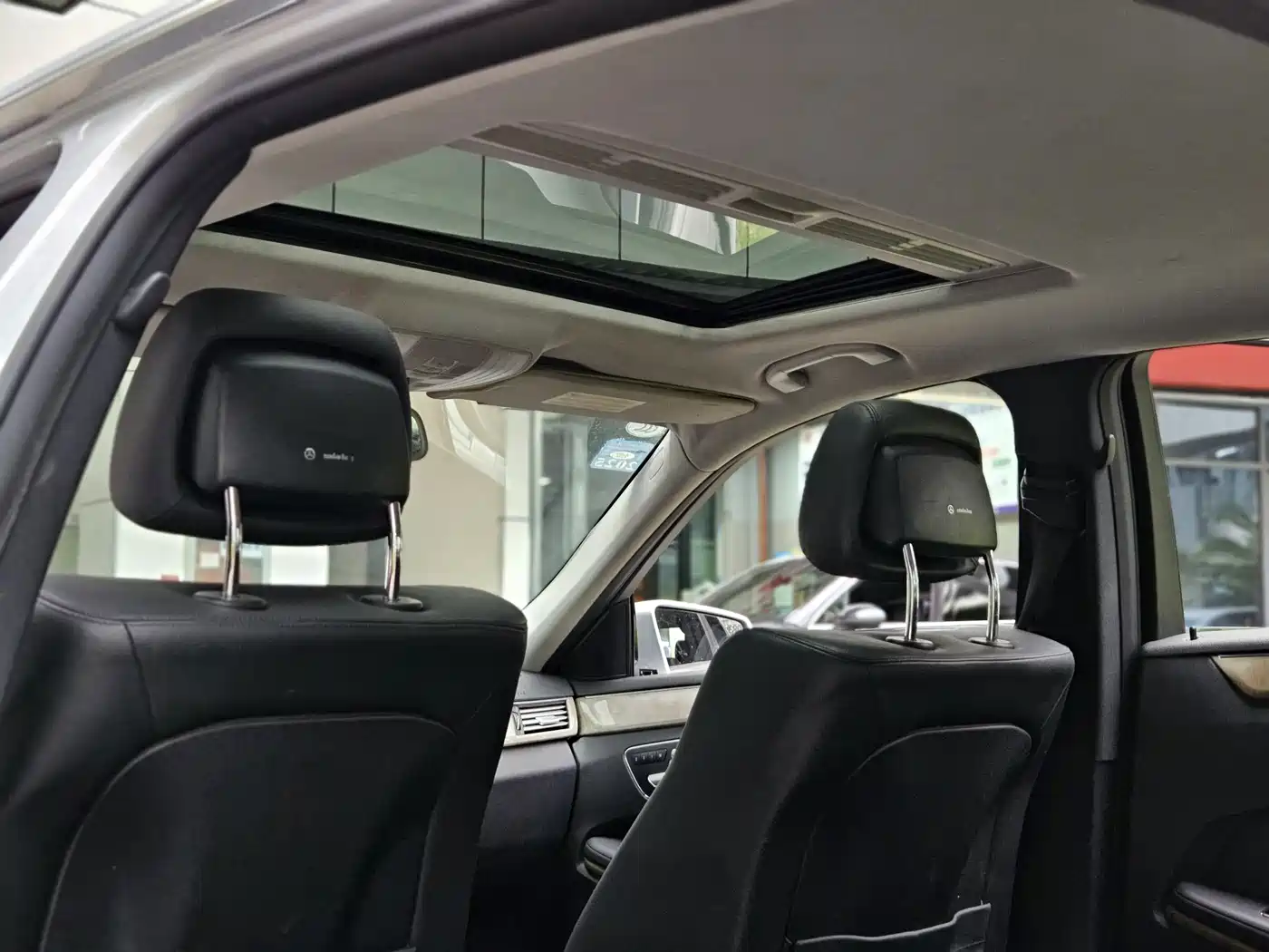 Mercedes-Benz E-Class (Import) 2010 E 200 CGI Elegance фото 22