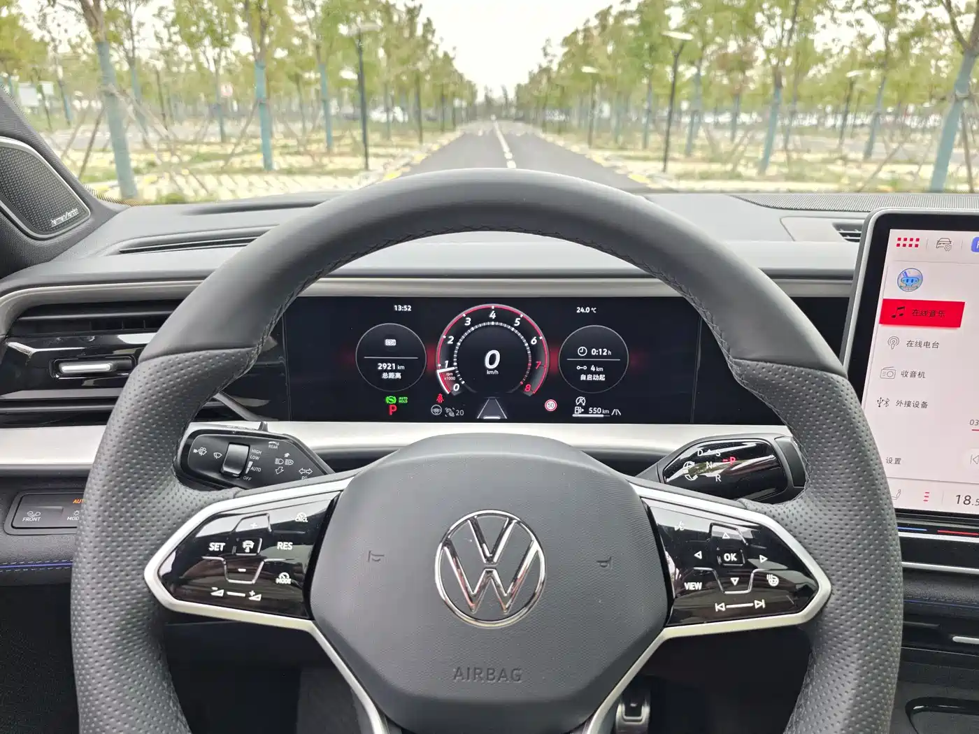VOLKSWAGEN TOURANG
