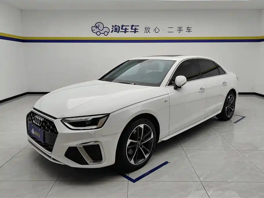 Audi A4L 2022 40 TFSI Fashion Dynamic