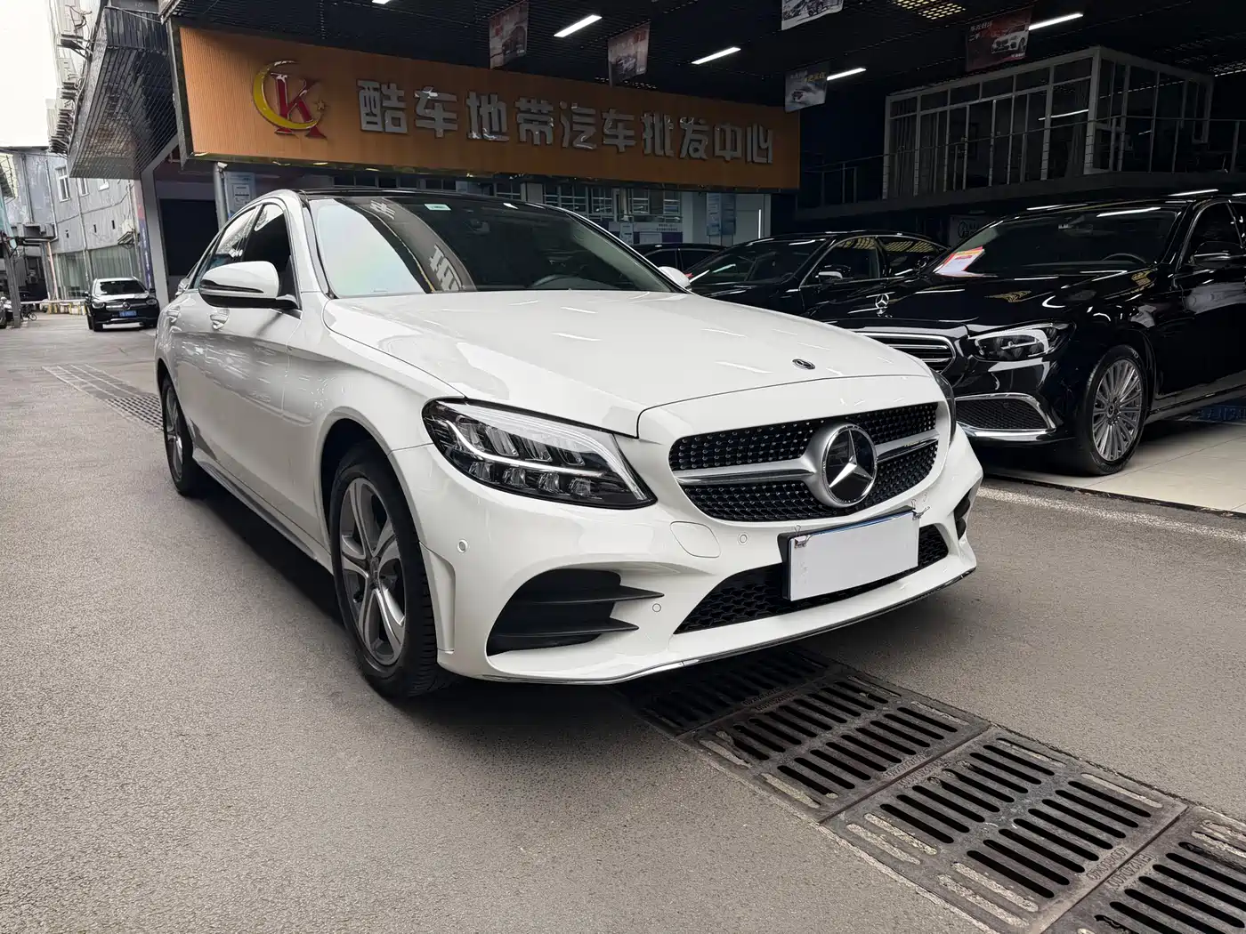 Mercedes-Benz C-Class 2021 C 260 L Sport Edition фото 3