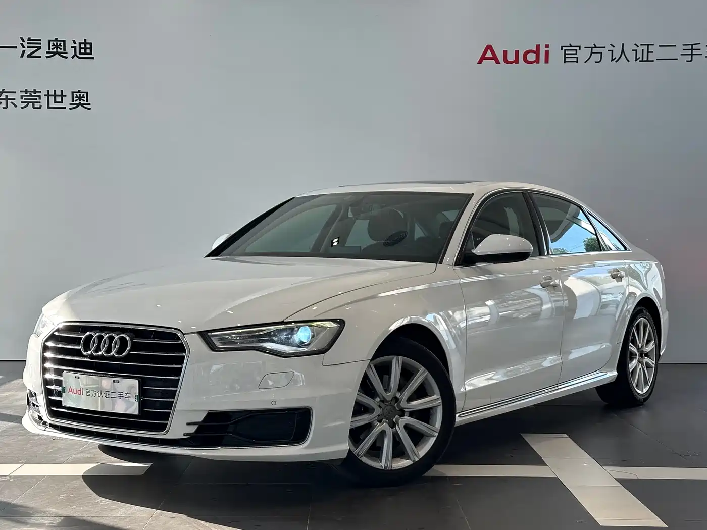 Фото 1 - Audi A6L