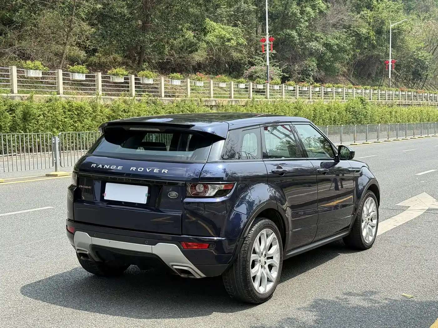 Land Rover Range Rover Evoque (Import) 2014 2.0T 5-door Brilliance Sport фото 7