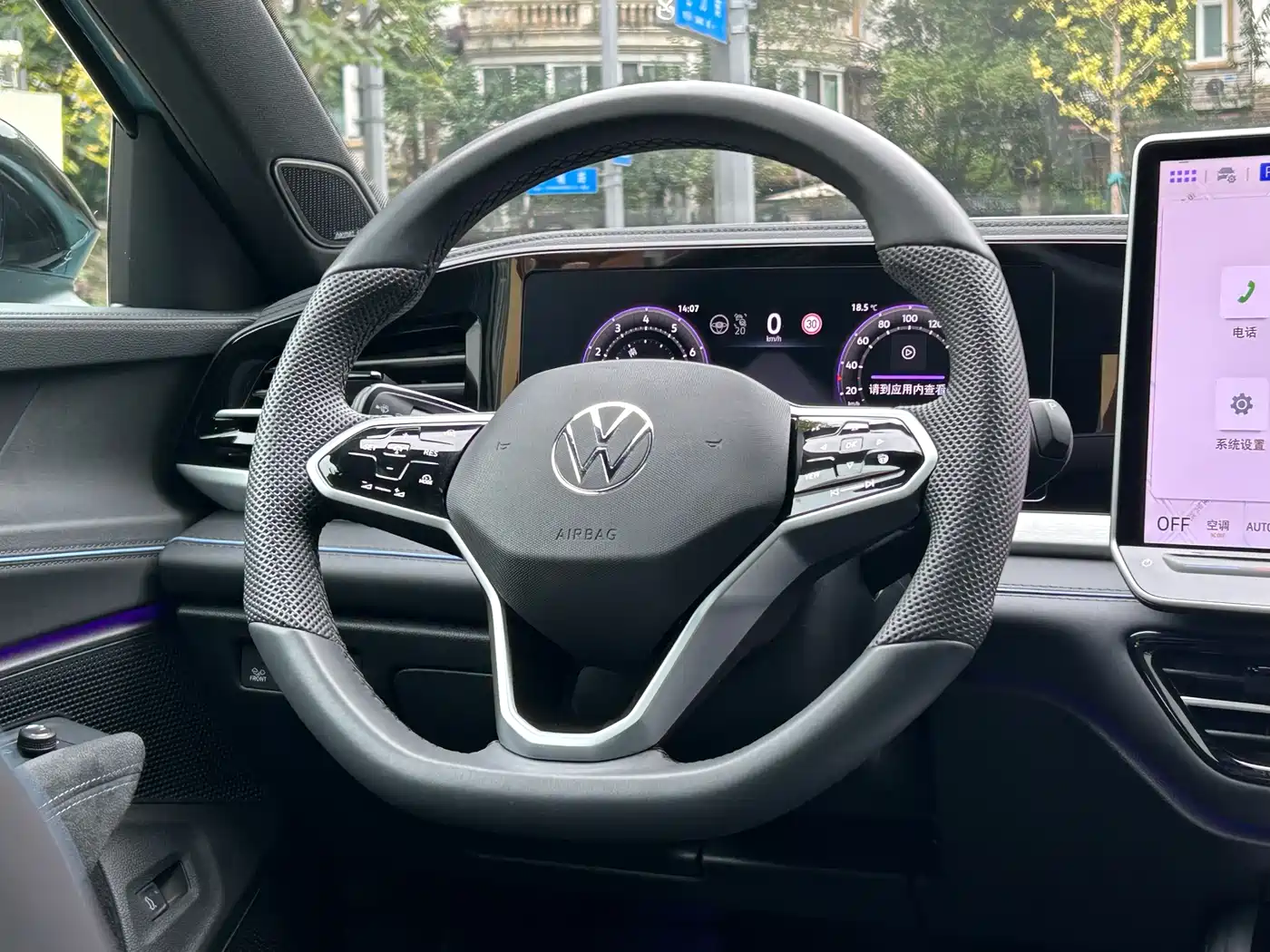 Volkswagen Passat 2025 Model Pro 380TSI Starlight Dragon Premium Edition фото 17