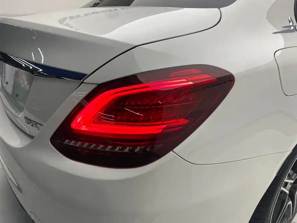 Mercedes-Benz C-Class 2021 C 260 L Sport Starry Exclusive Edition фото 10