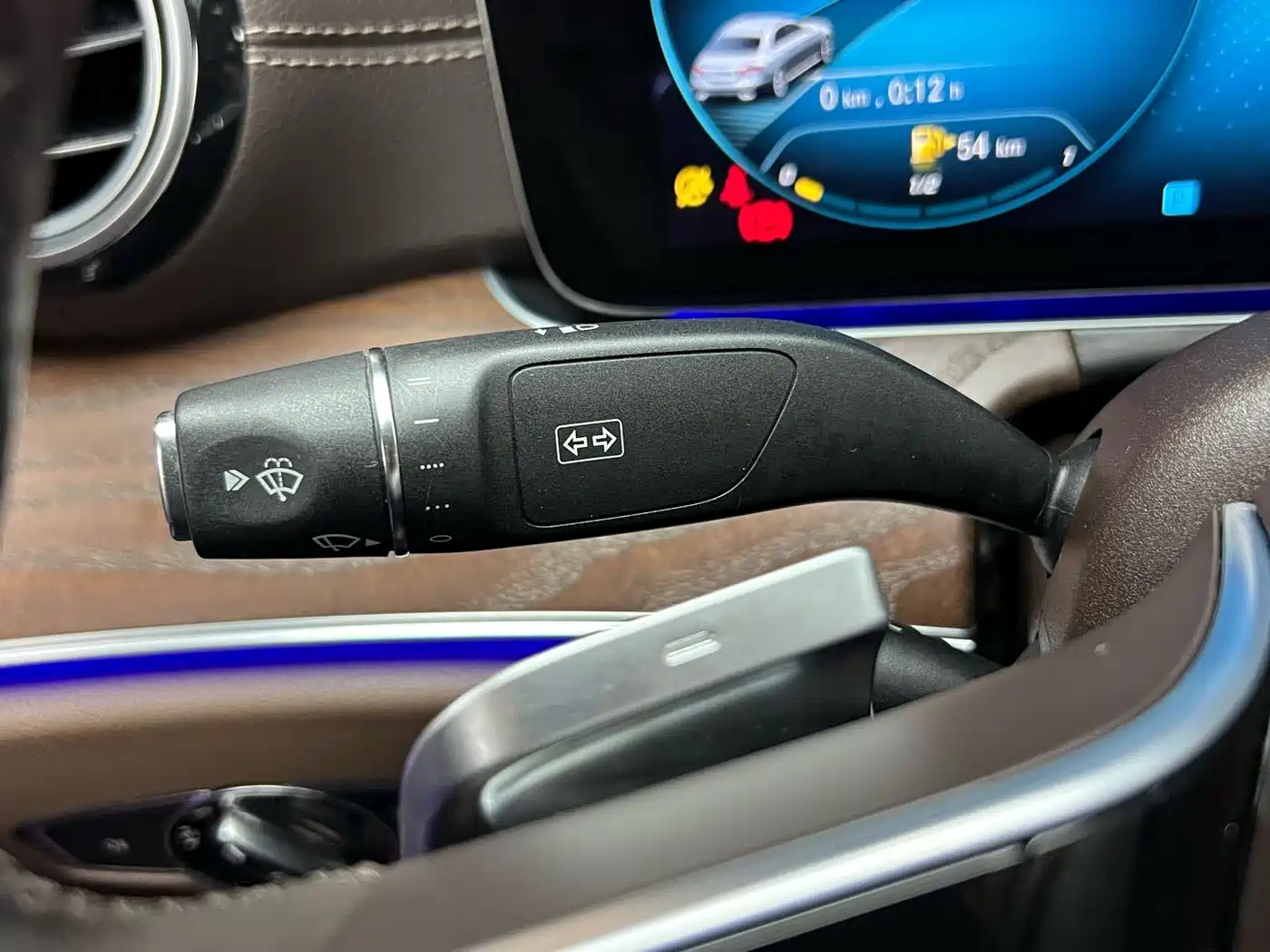 Mercedes-Benz E-Class 2023 E 300 L Luxury фото 20