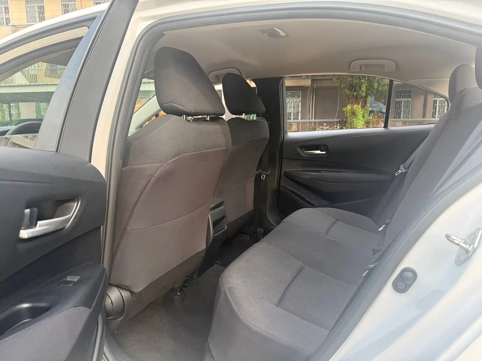 Photo 5 - Toyota Corolla
