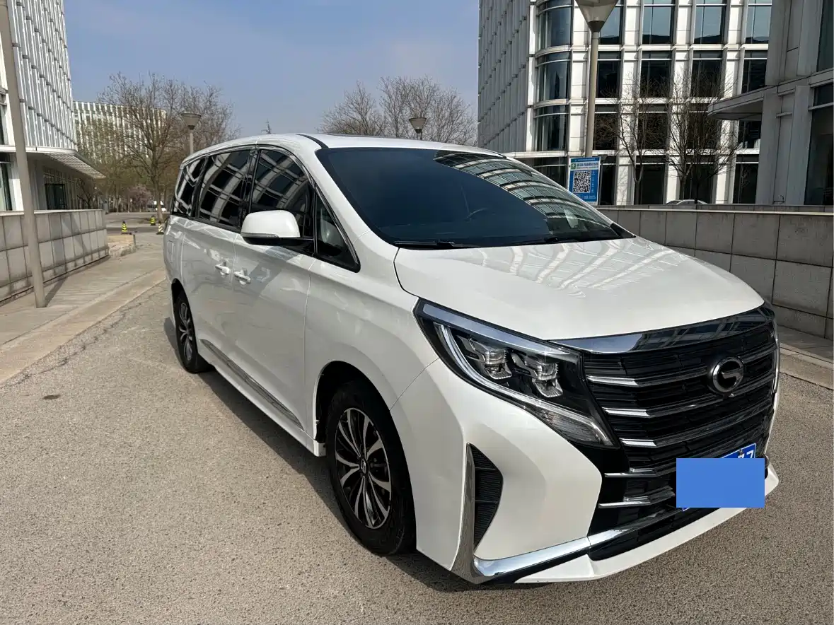 GAC TRUMPCHI M8