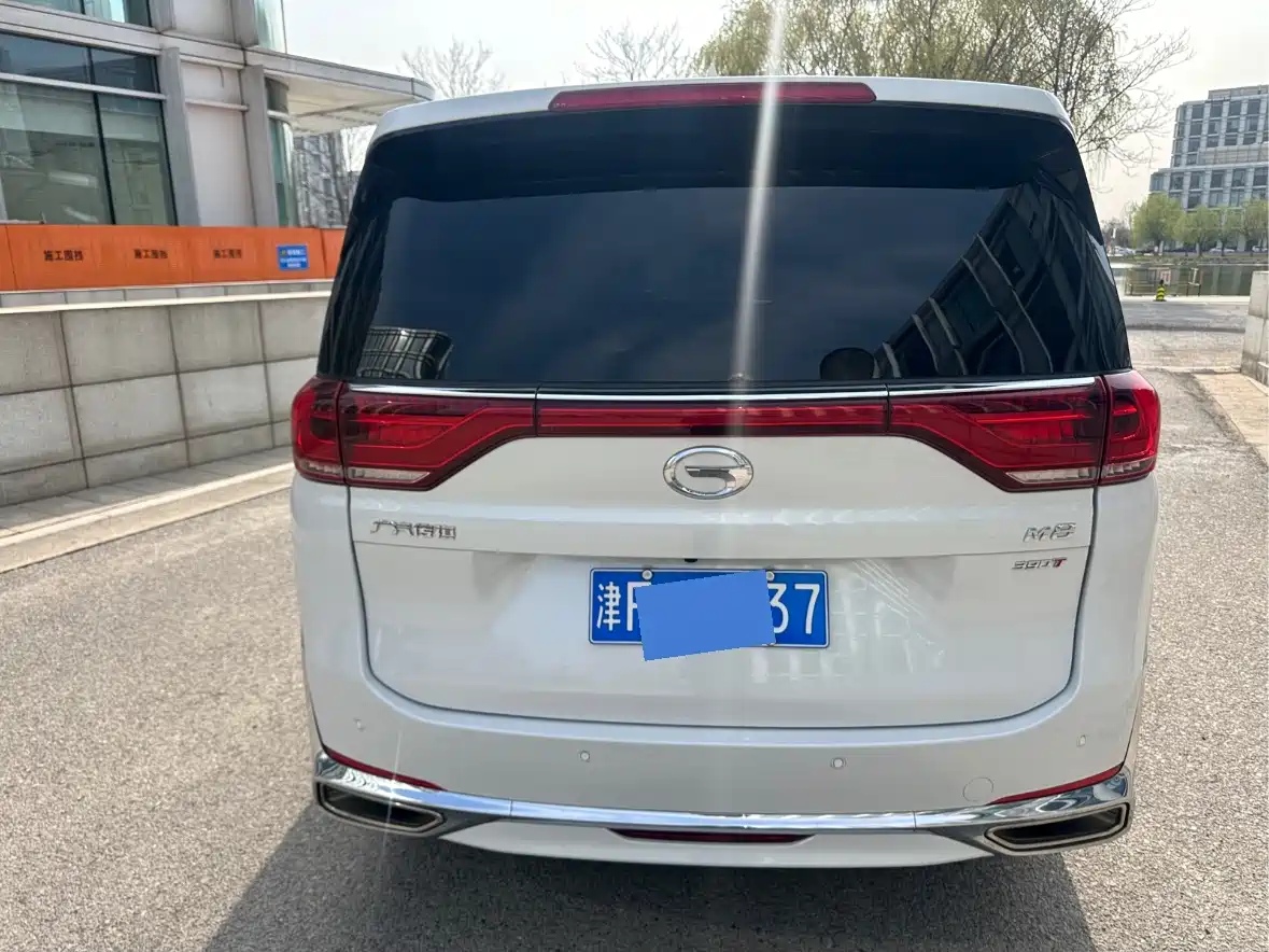 GAC TRUMPCHI M8
