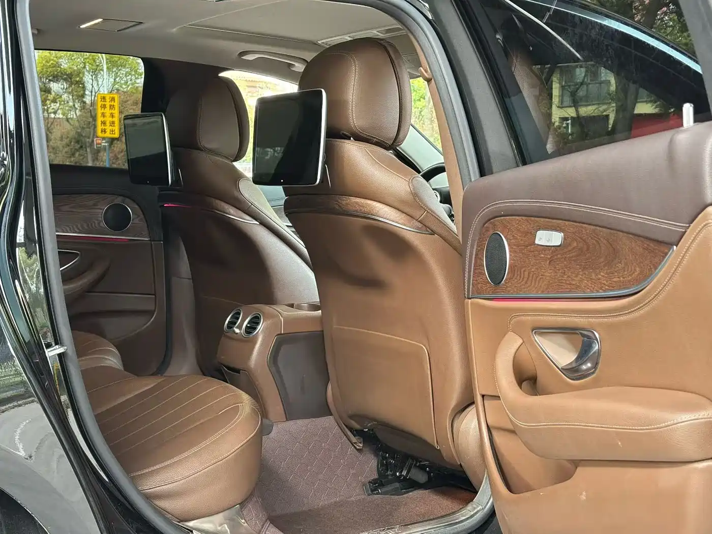 Mercedes-Benz E-Class 2019 E 200 L фото 6