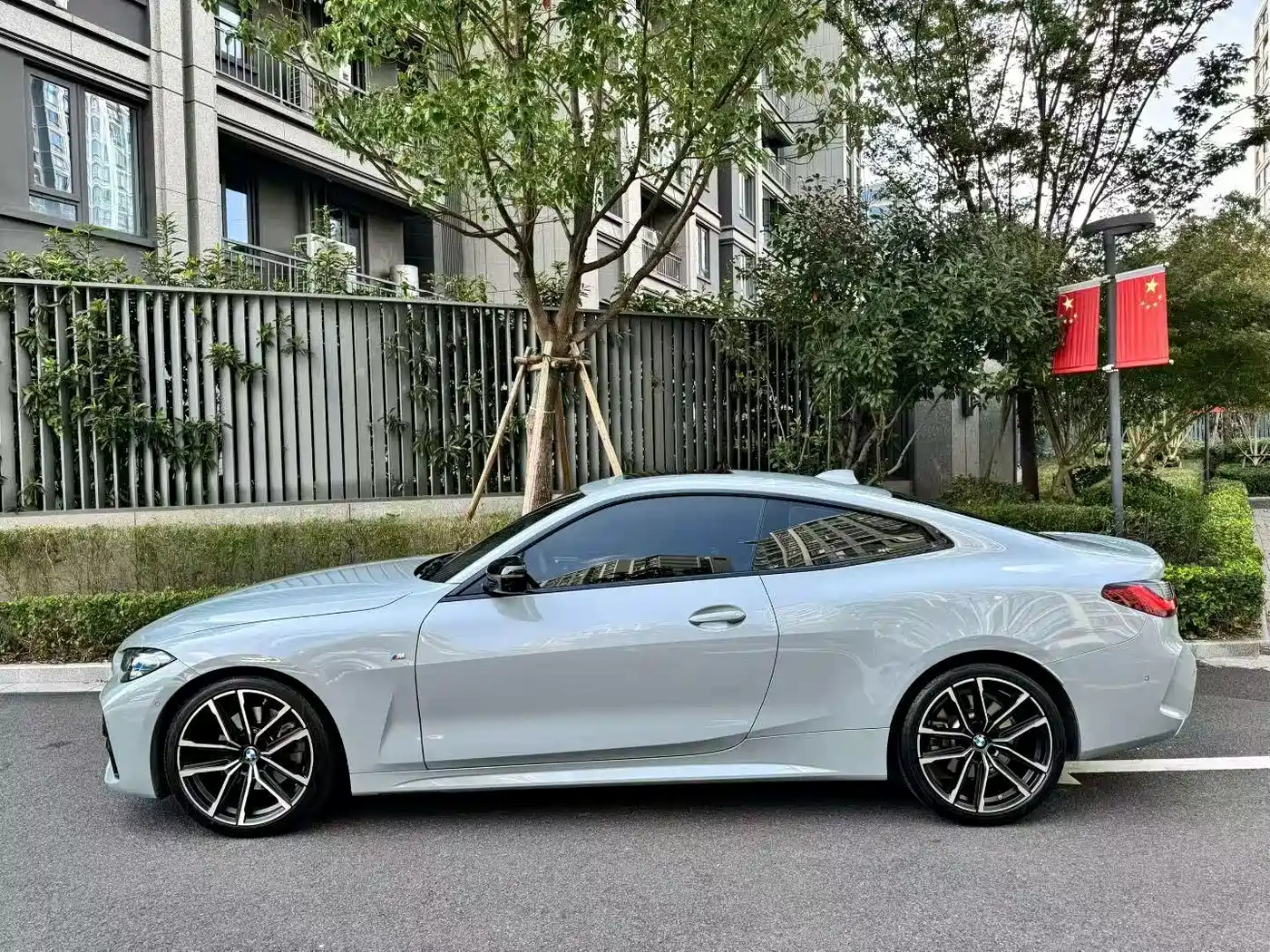 BMW 4 Series 2023 430i M Sport Shadowline Package фото 3