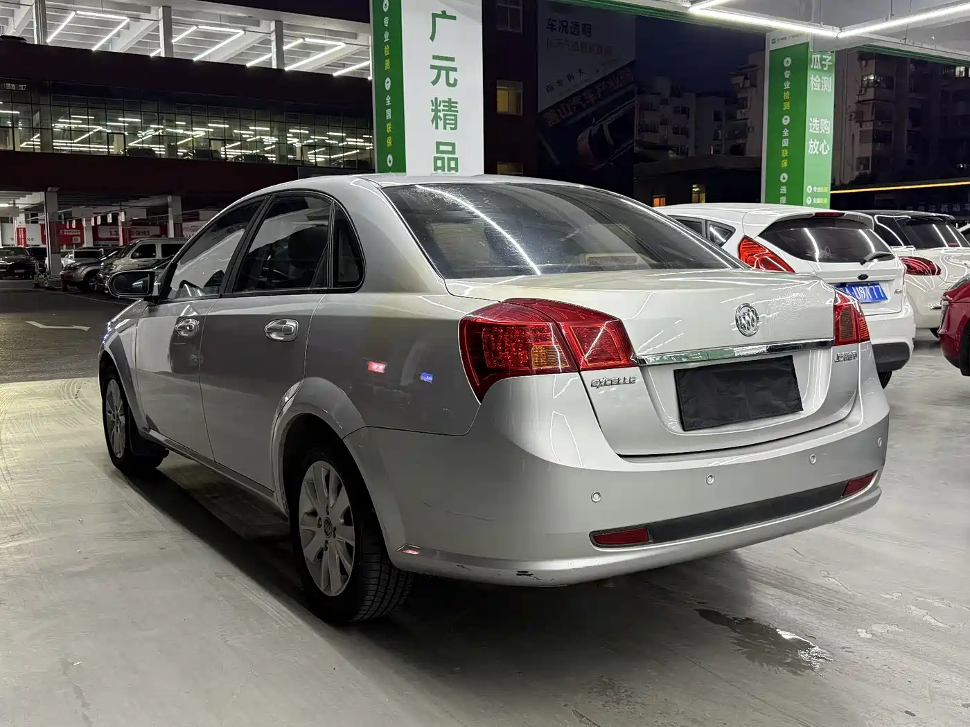 Buick Excelle 2011 1.6LX-MT фото 8