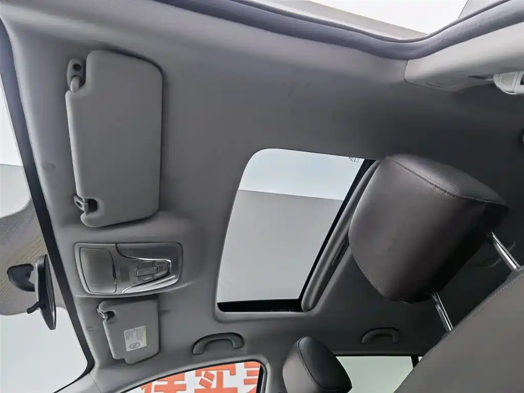 GAC Trumpchi Trumpchi GS4 2017 235T G-DCT 2WD Luxury фото 14
