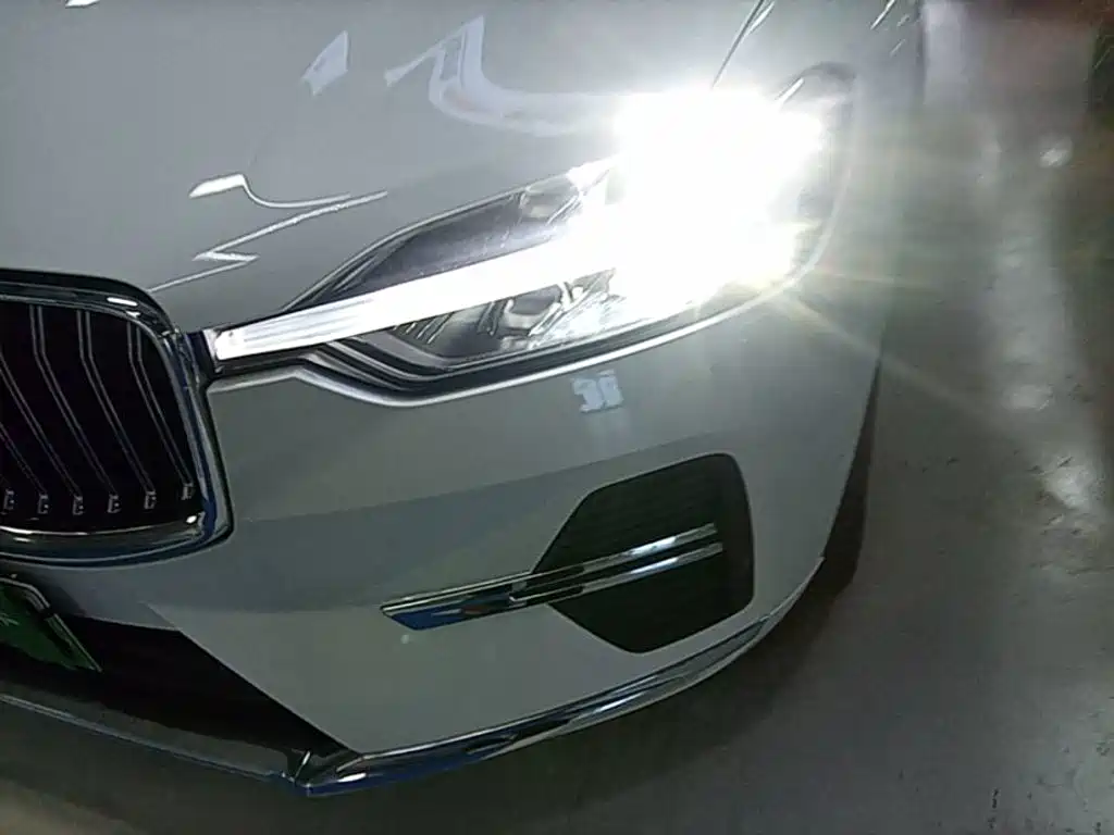 Volvo XC60 Plug-in Hybrid 2024 2024 T8 PHEV Long Range AWD Smart Elegance Luxury Edition