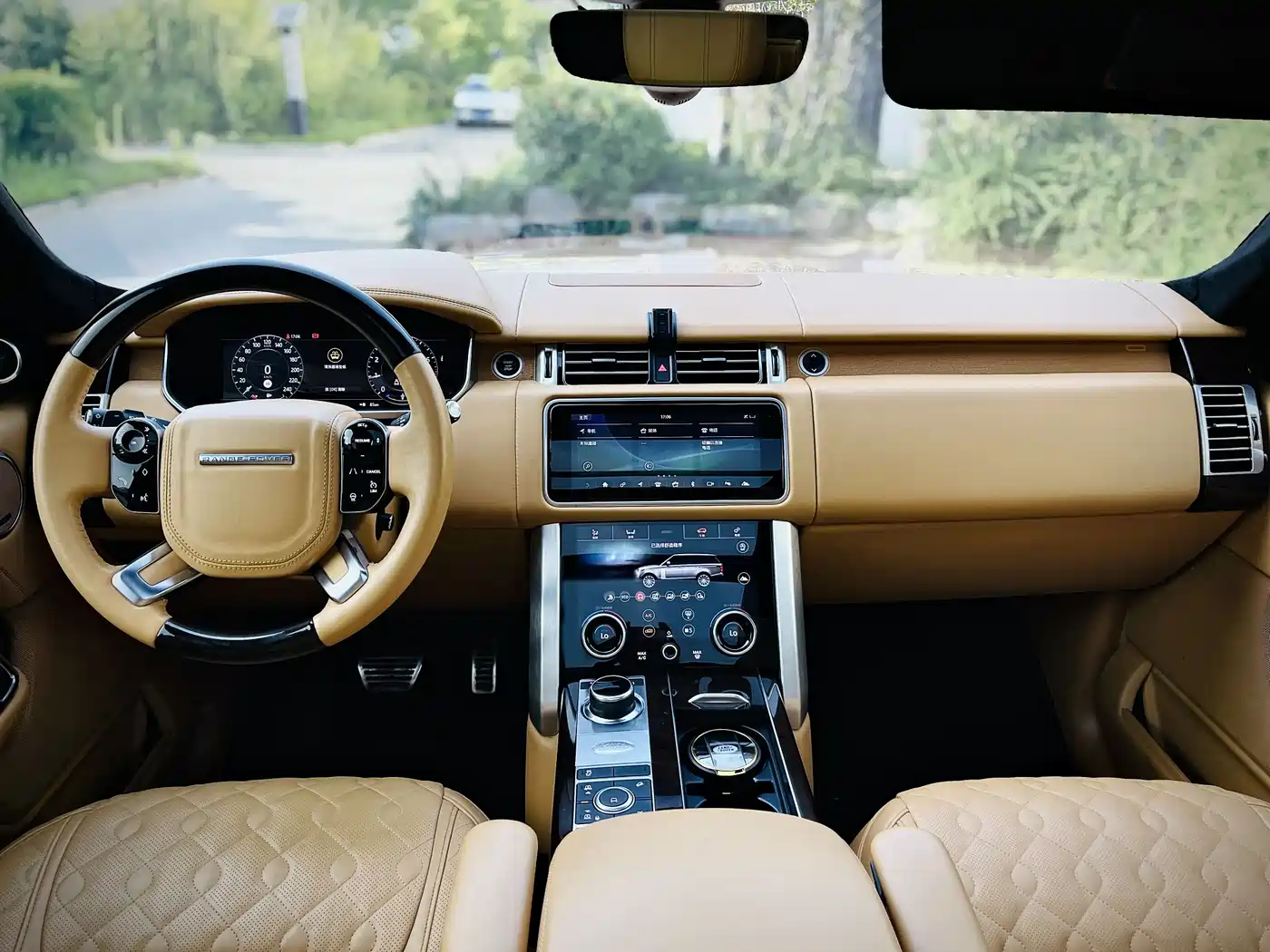 LAND ROVER RANGE ROVER
