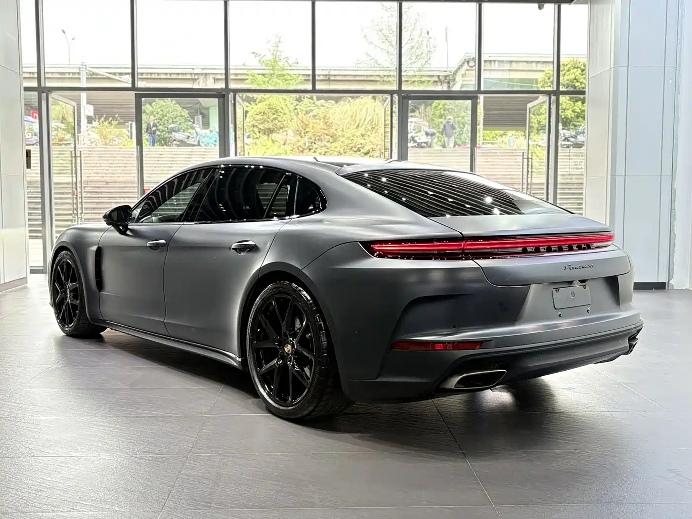 Porsche Panamera 2024 Panamera Executive Long Wheelbase 2.9T фото 4