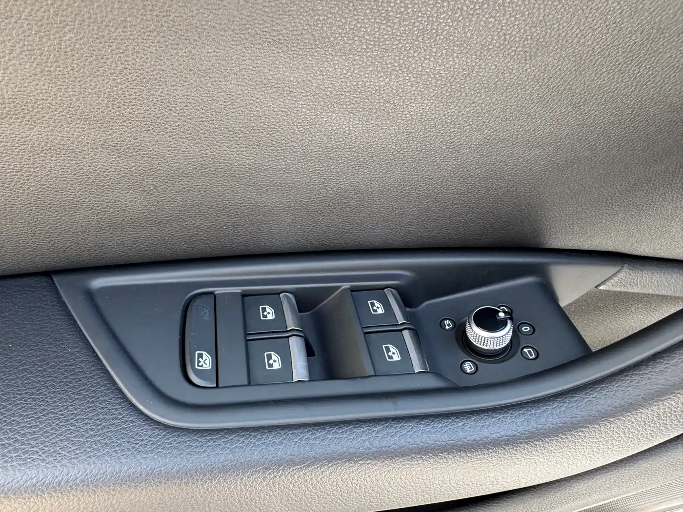 Audi A4L 2019 40 TFSI Progressive (China VI) фото 17