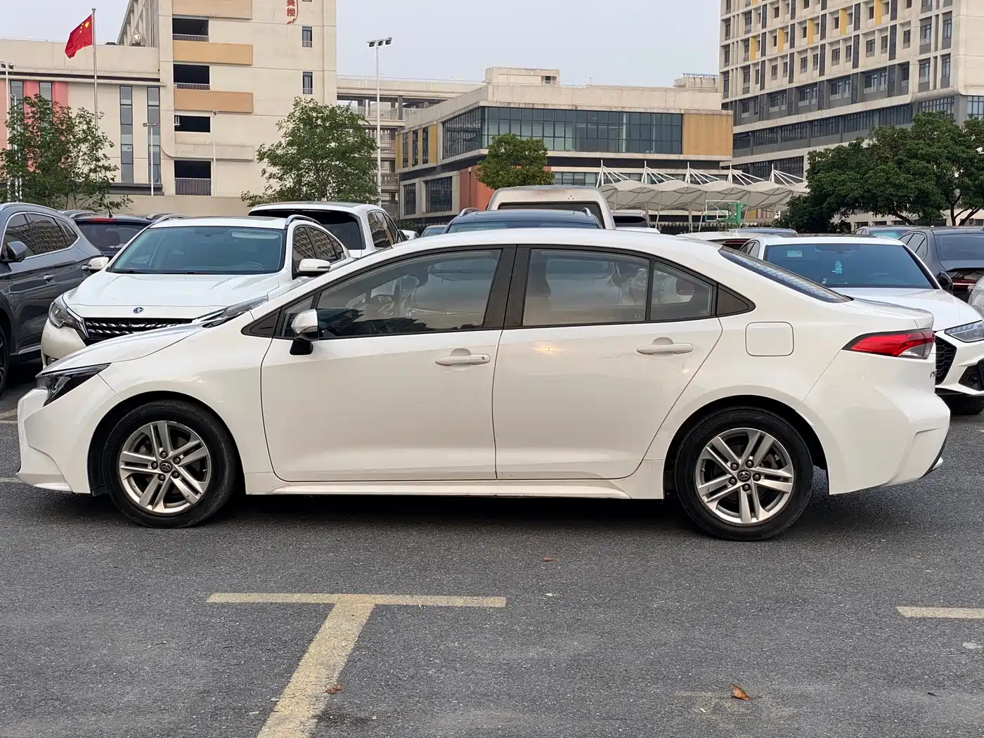 Toyota Levin 2021 TNGA 1.5L CVT Progressive Edition фото 13