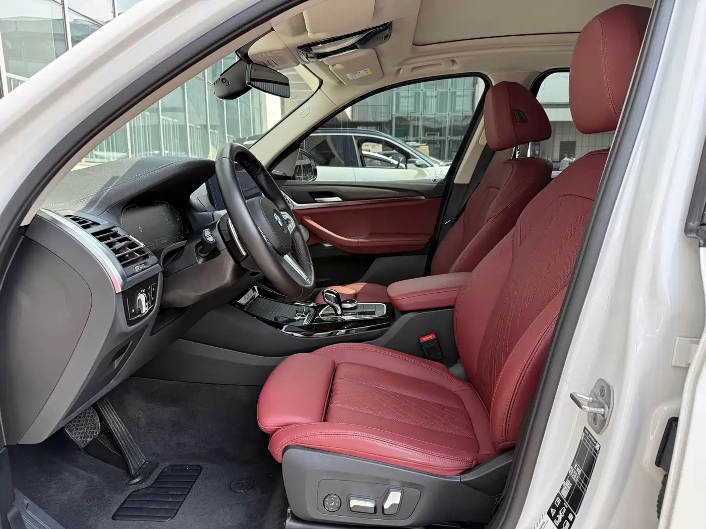 BMW X3 2023 Facelift xDrive30i Leading M Night Package фото 11