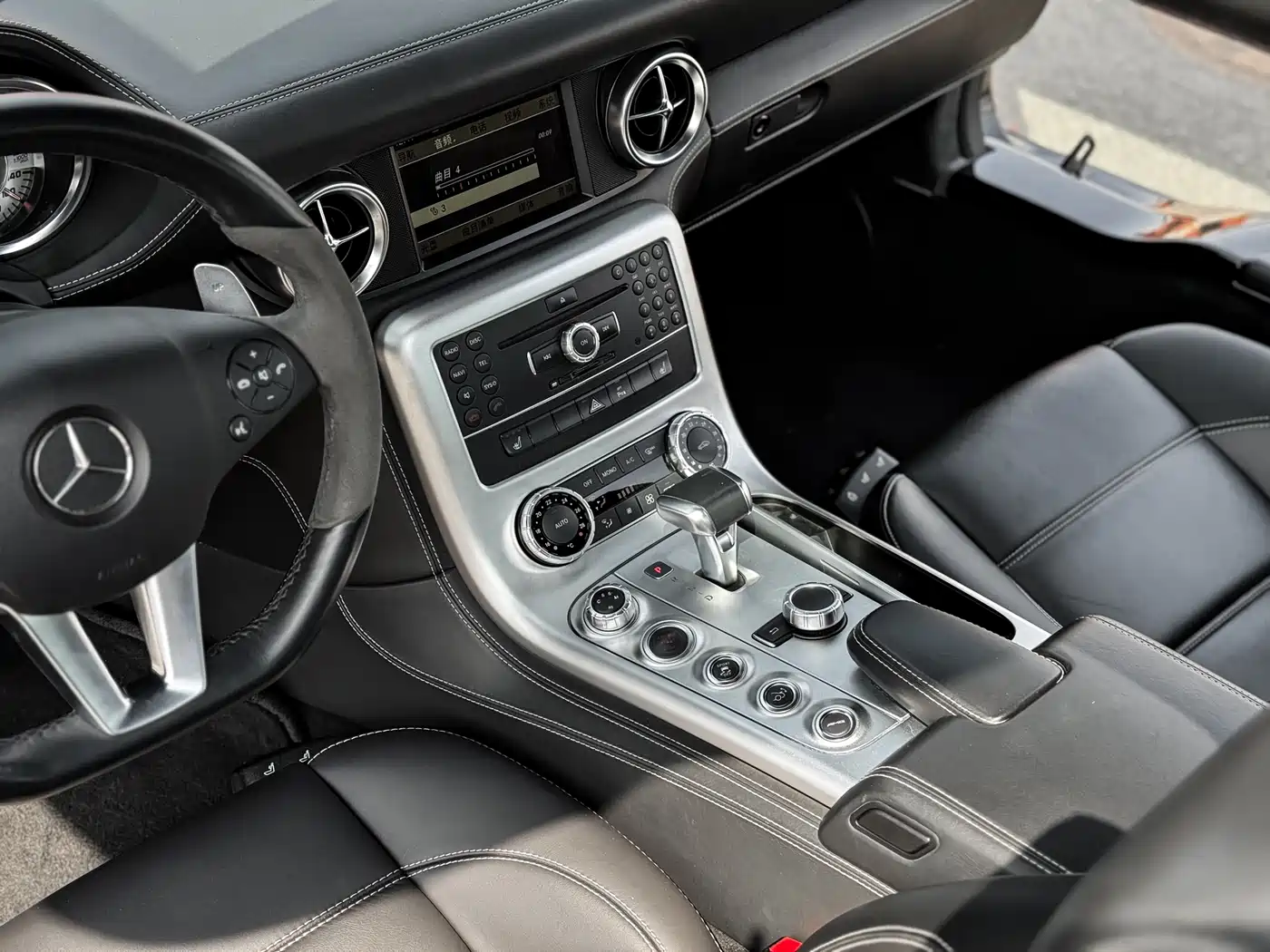Mercedes-Benz SLS AMG 2011 SLS AMG фото 10
