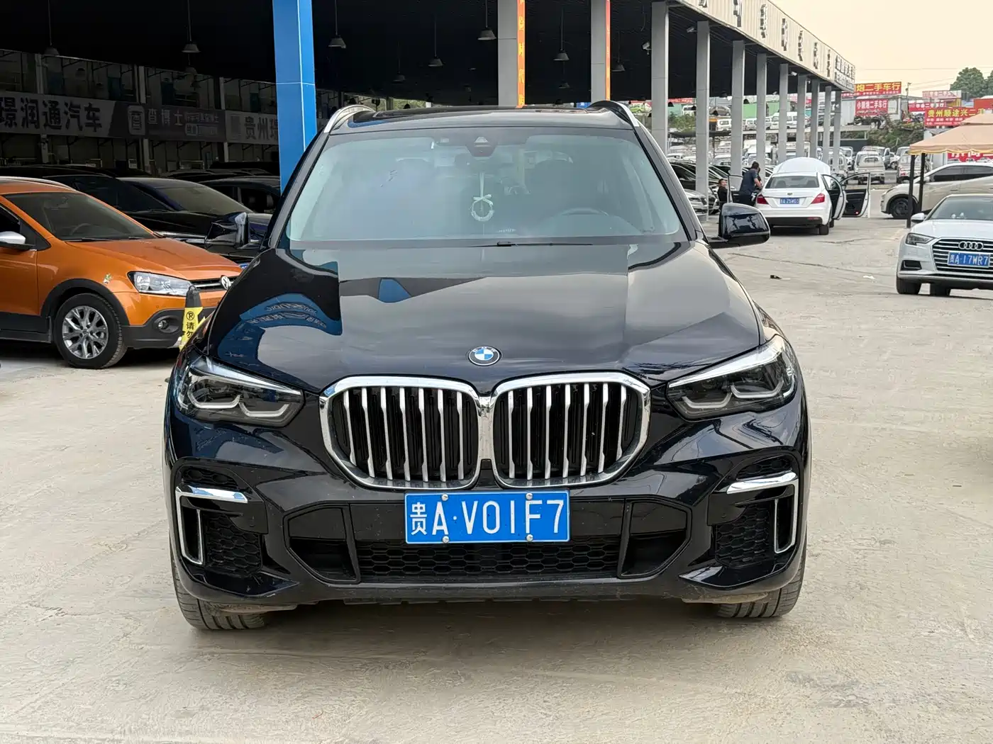 BMW X5 2023 xDrive 30Li M Sport Package фото 2