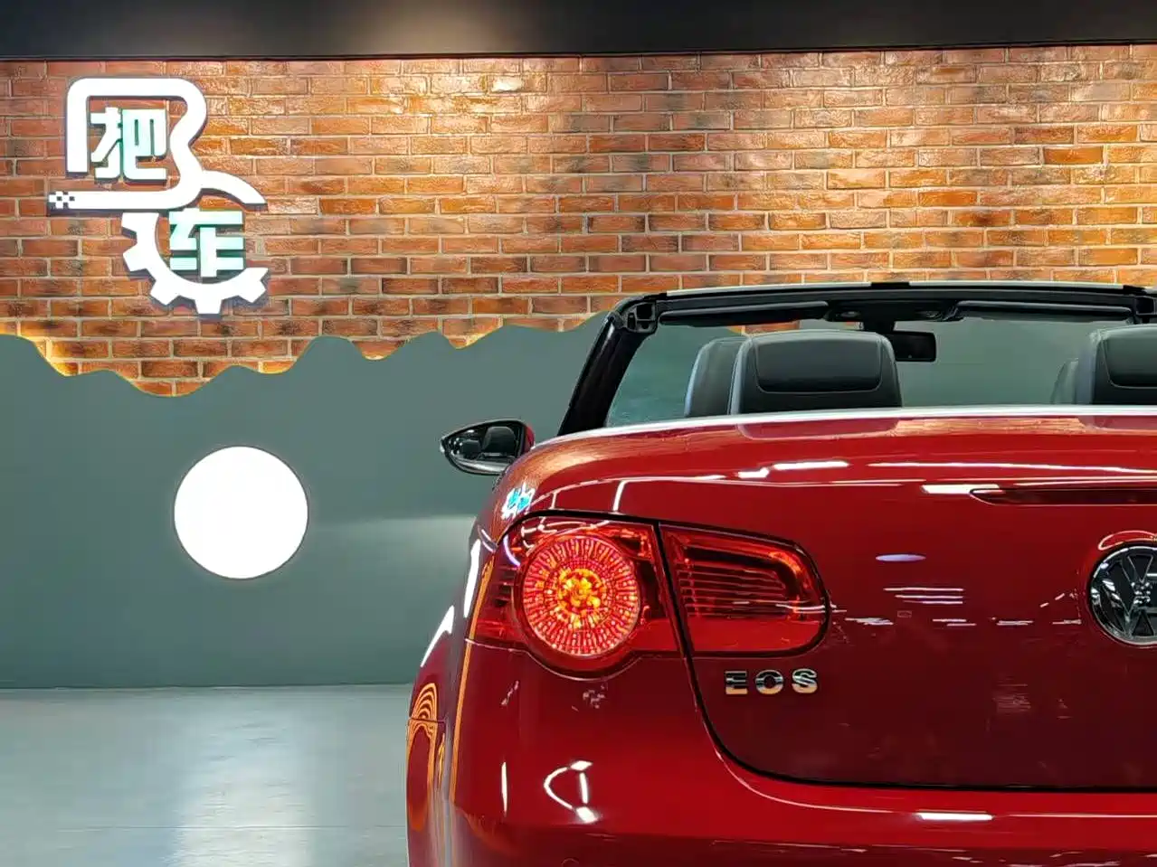 Volkswagen Eos 2010 2.0TSI DSG Luxury фото 35