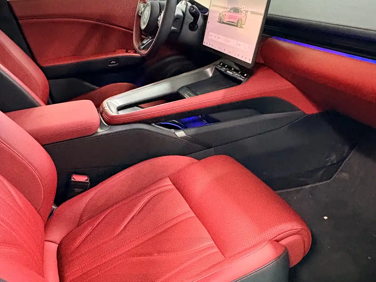 ZEEKR EXTREME KRYPTON 007GT