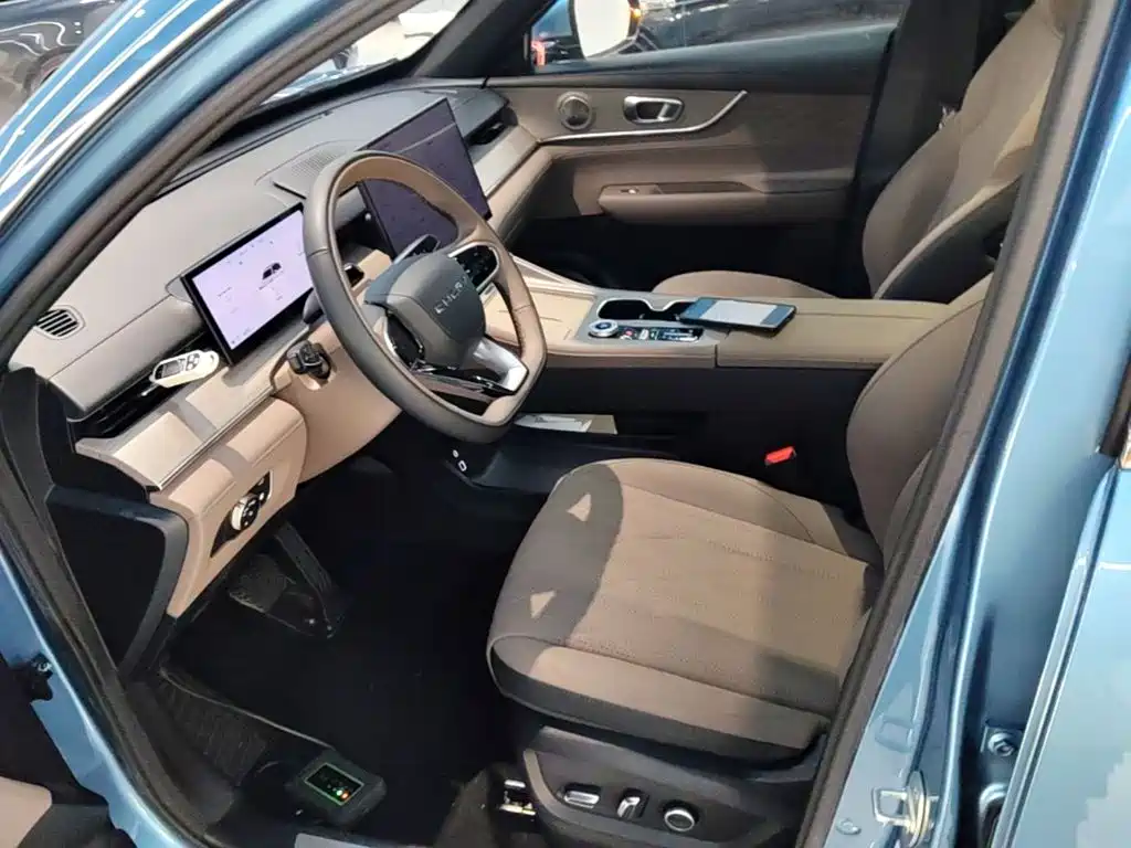 Chery Tiggo 8 PLUS C-DM 2025 2025 1.5T 116km Premium 5-Seater
