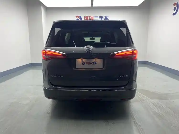 Buick GL8 2017 ES 28T Premium China V фото 22