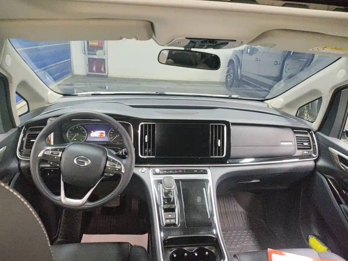 GAC TRUMPCHI M8