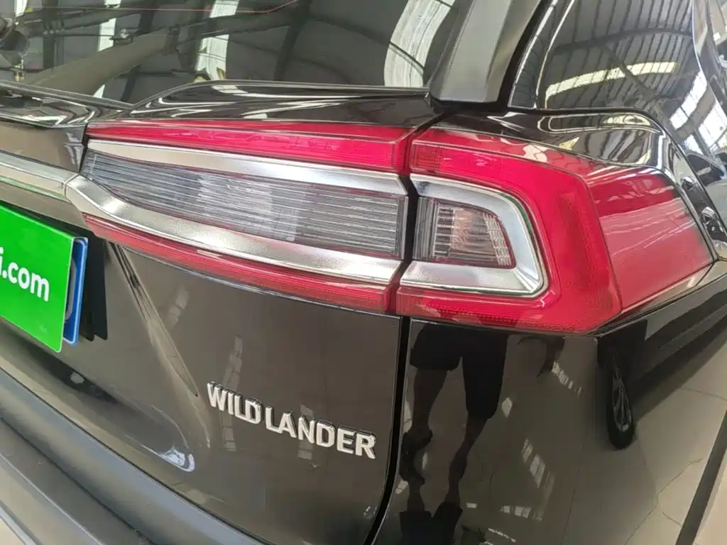 Toyota Wildlander 2023 2022 Facelift 2.0L CVT 2WD Leading Edition