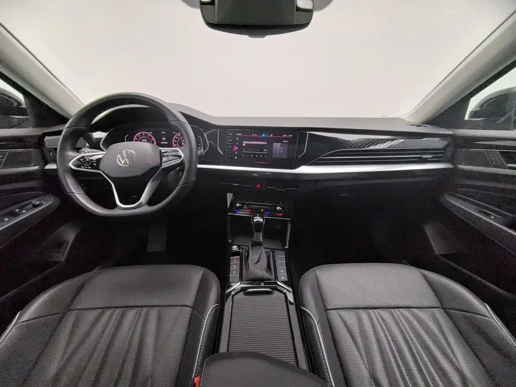 Фото 5 - Volkswagen Passat