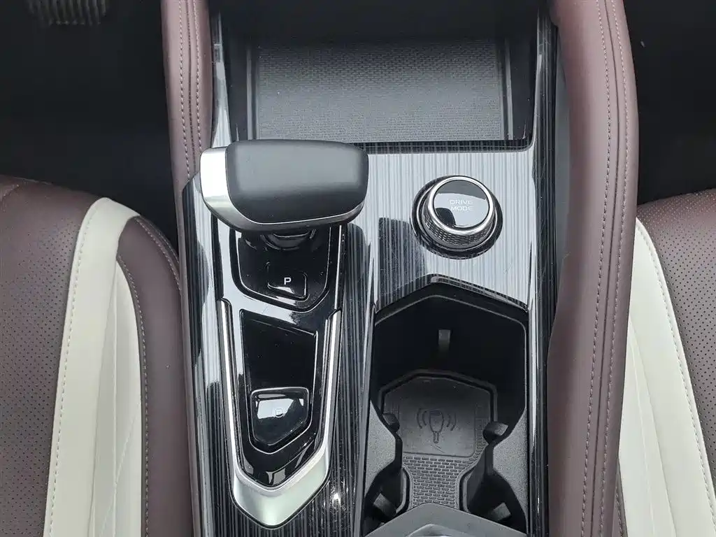 GEELY AUTOMOBILE XINGYUE L